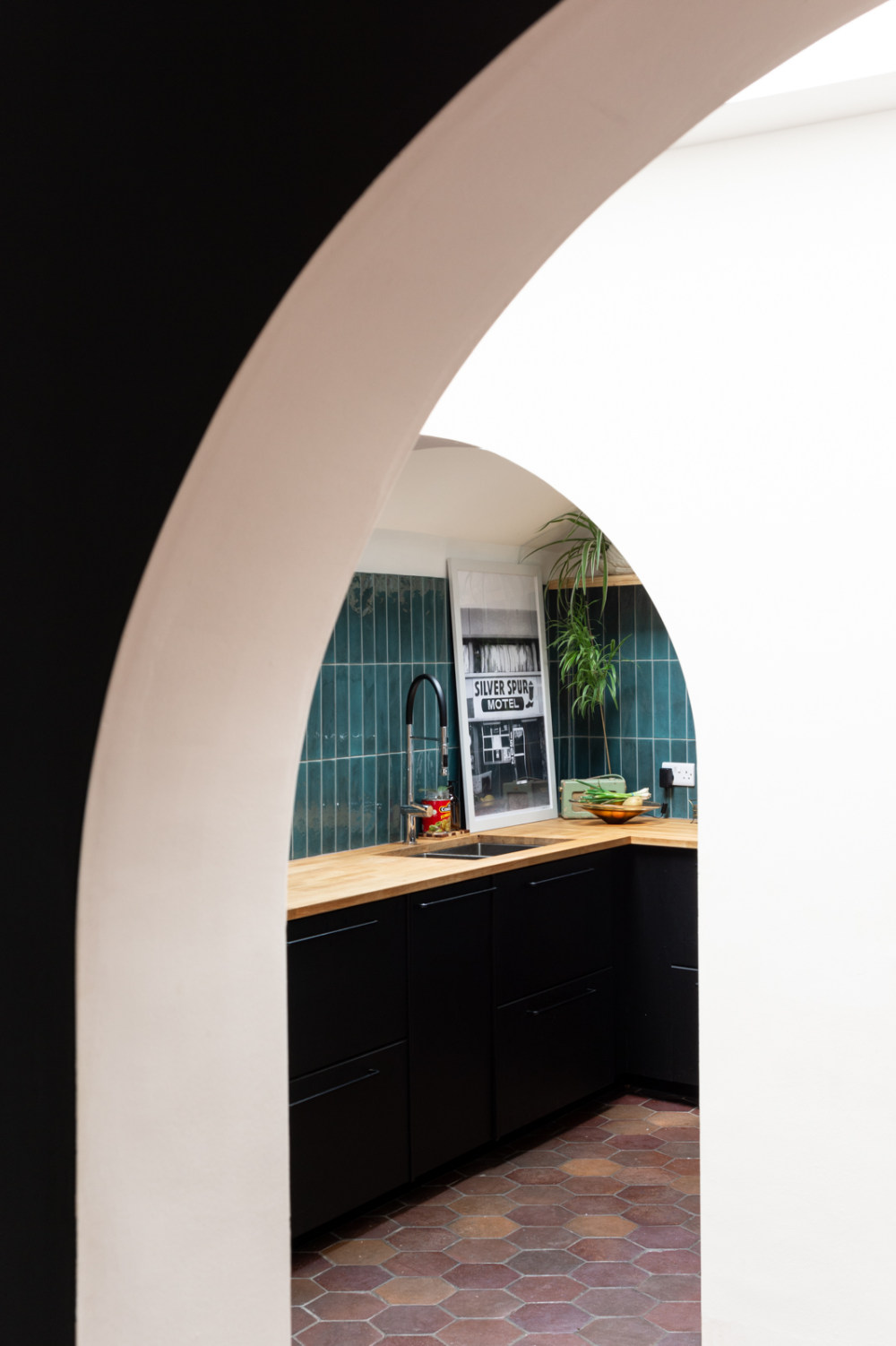 翻新后的维多利亚式乡村隐居-5