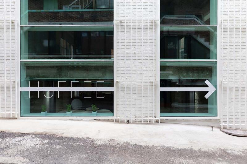 潮流感知下的 14 平米咖啡馆设计-18