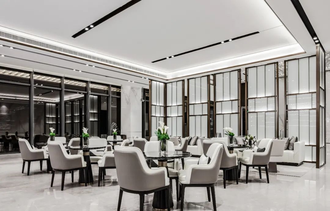 德信未来之翼售楼处 | 现代与古典的宁静奢华融合-23