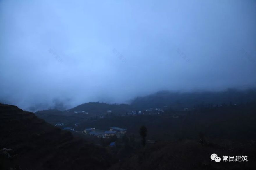 大凉山彝族新村落的"文曲"幼儿园-64