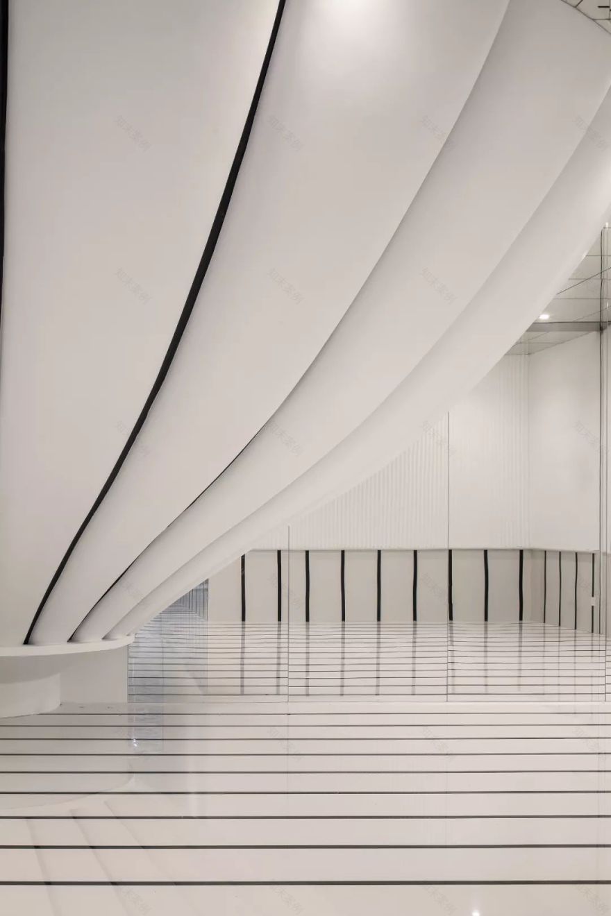 在这个令人惊叹的童话城堡办公室,我愿意天天加班!-12