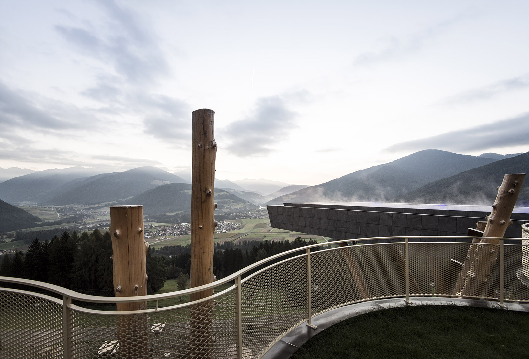 游弋于天地间 & 拥有漂浮大泳池的意大利Hubertus
酒店 / noa* -110