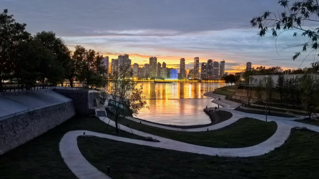重塑江城会客厅|打造“无界水岸”新标杆-40