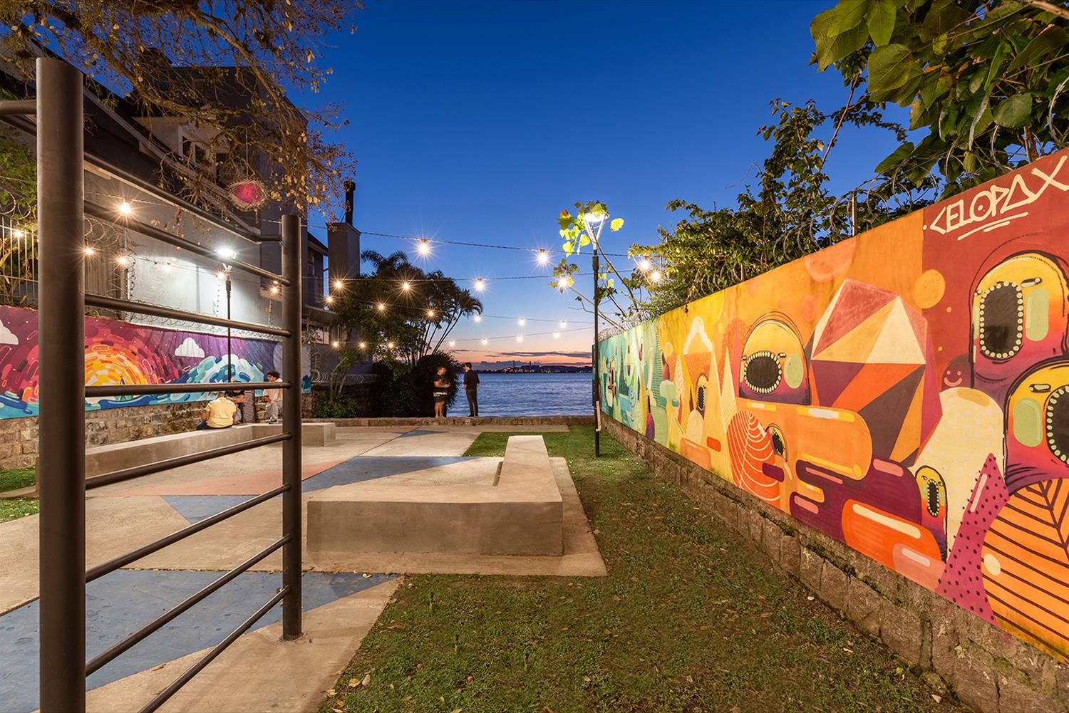 多娜·伊雷娜门廊-2