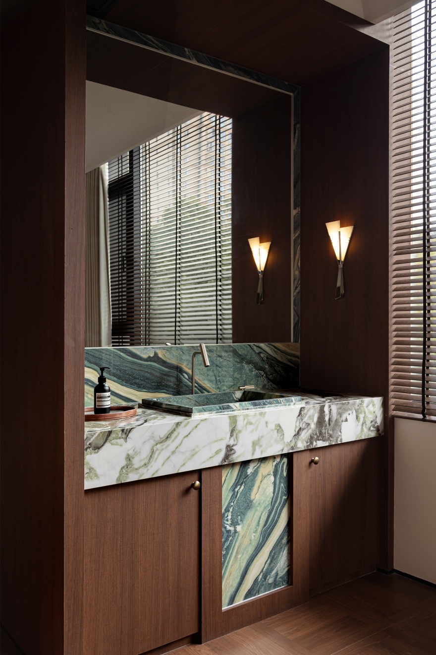 余几千平旗舰店丨戈多设计-27