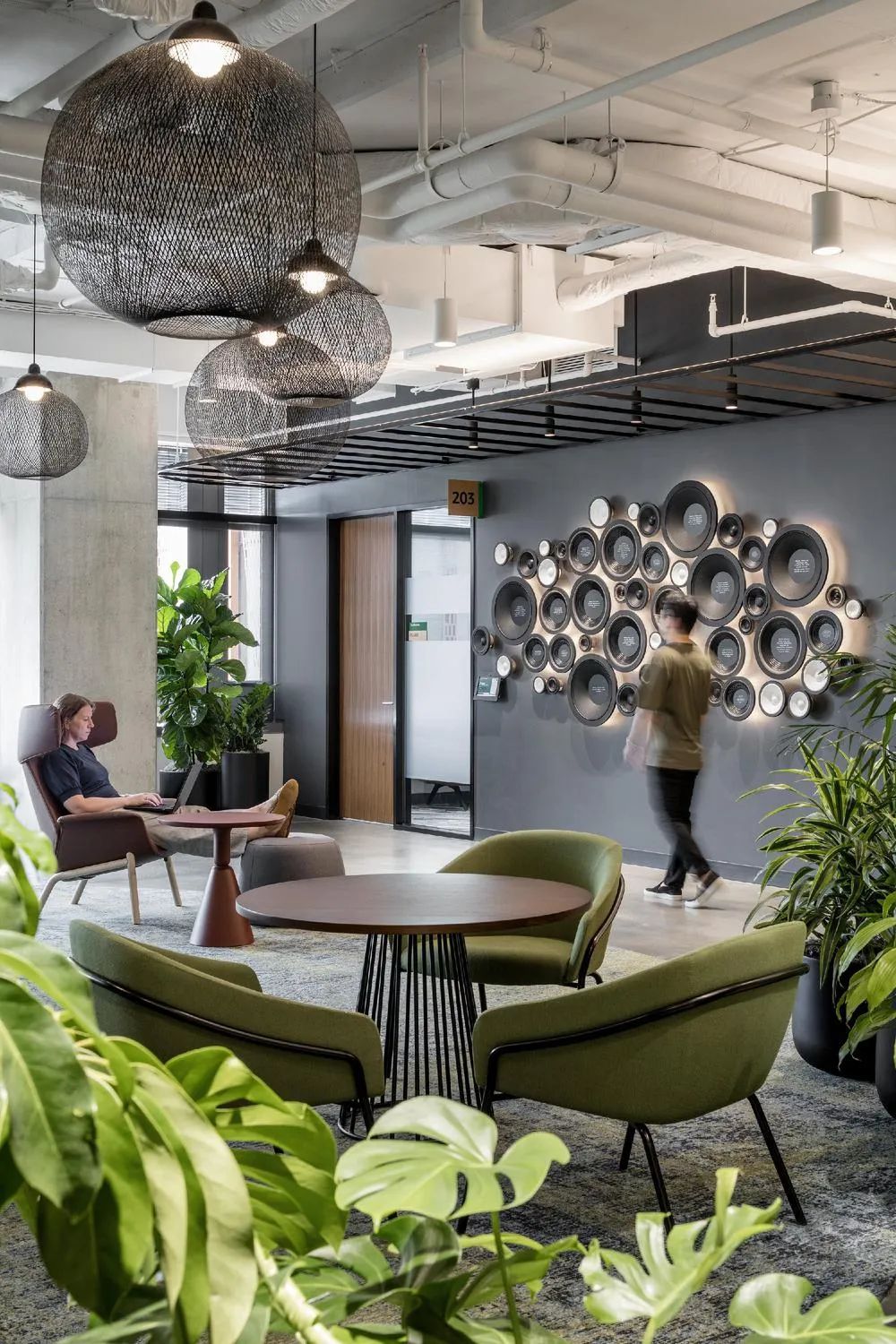 美国 Amazon 阿灵顿 HQ2 一期工作楼层丨Gensler 设计团队-18