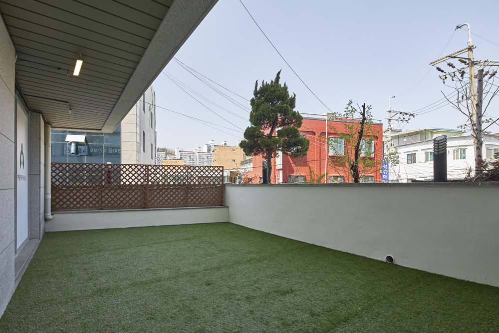 现代风格 120 平米甜品店设计案例-27