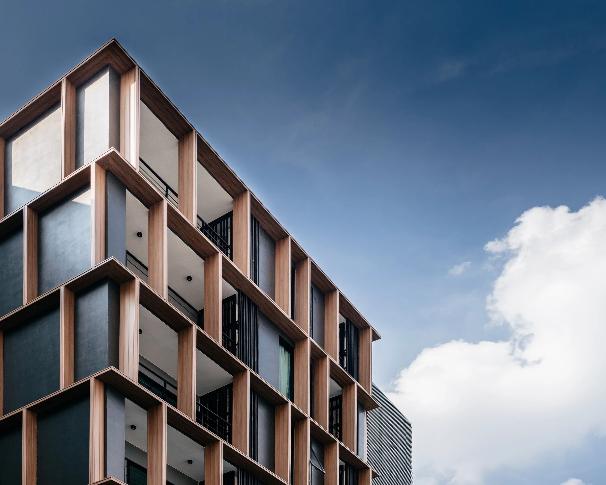 曼谷 TEAK Jenga 公寓 | 自然与城市的和谐交融-11