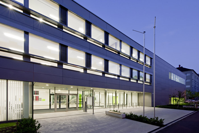 奥地利 Stelzhamerschule 小学重建与扩建,开放式空间激发儿童创造力-34