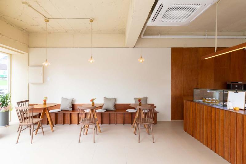 简约十平米咖啡厅，展现温馨原木风-7