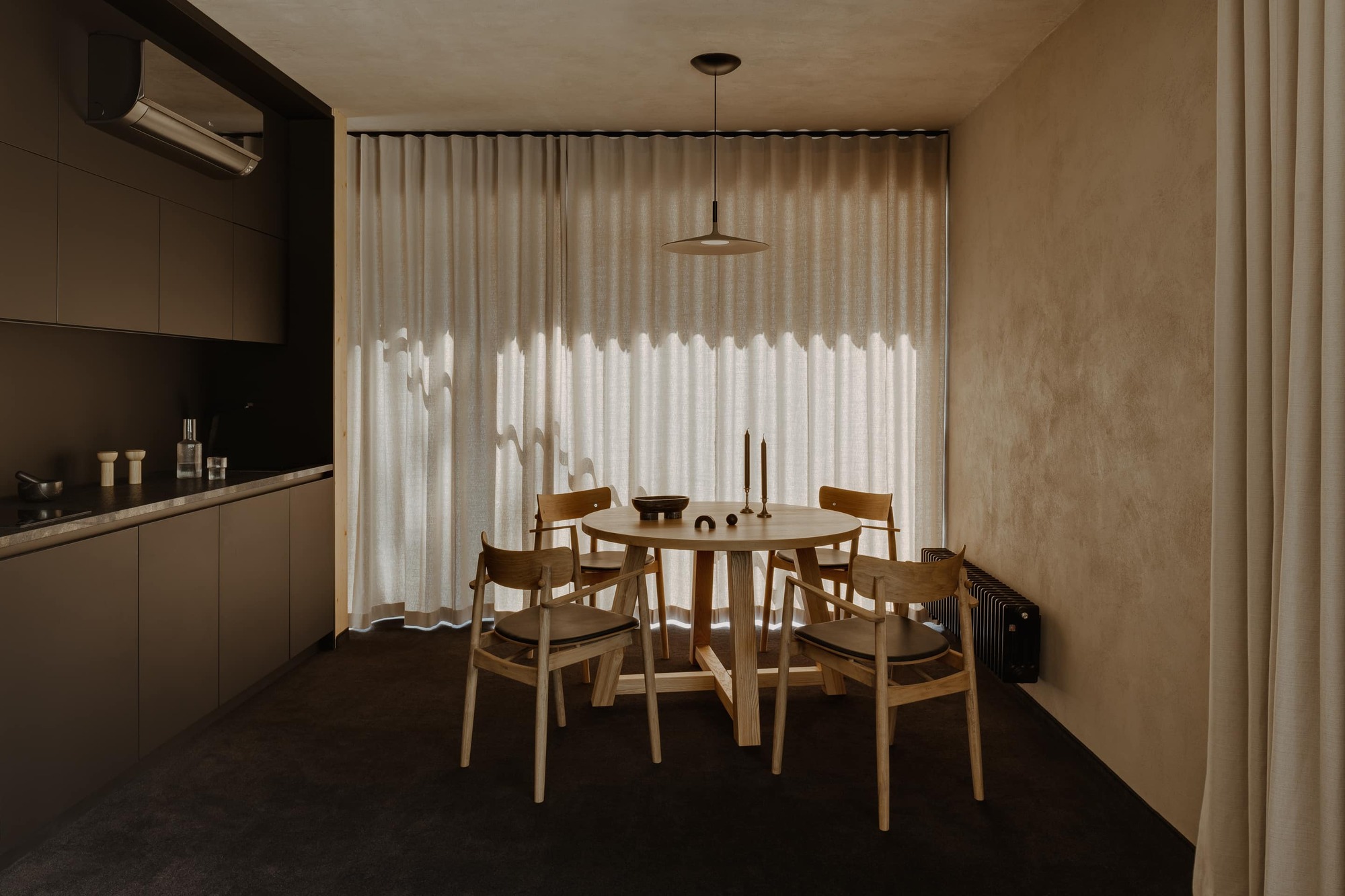 Apartments in Wolf Clearing / studio de.materia-21