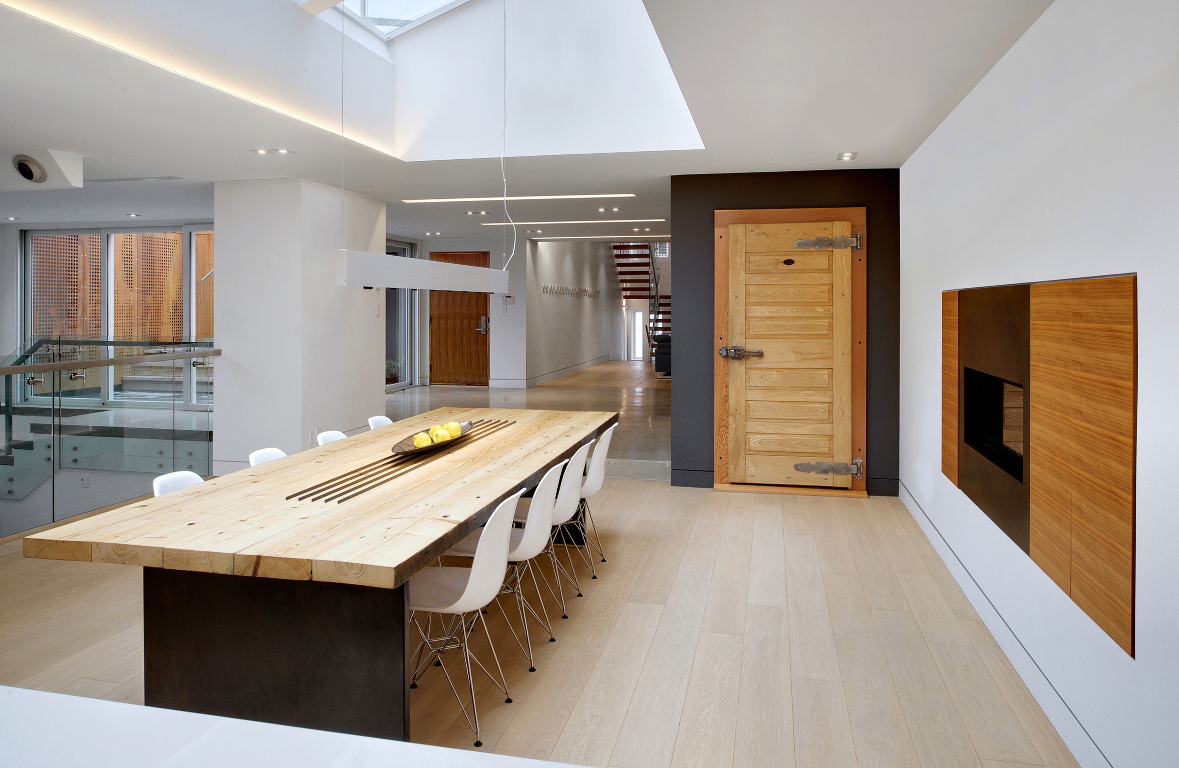 多伦多Mount Pleasant城市别墅室内重建项目丨加拿大多伦多丨加拿大Roundabout Studio公司-5