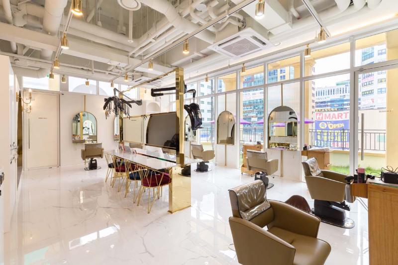 现代简约美容院设计，24 平米空间打造-13