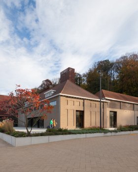 Leeuw Brewery 体验中心丨荷兰丨MoederscheimMoonen Architects