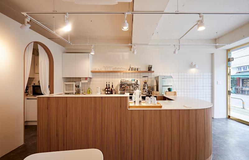 9 坪韩式简约咖啡馆，设计成本解析-3