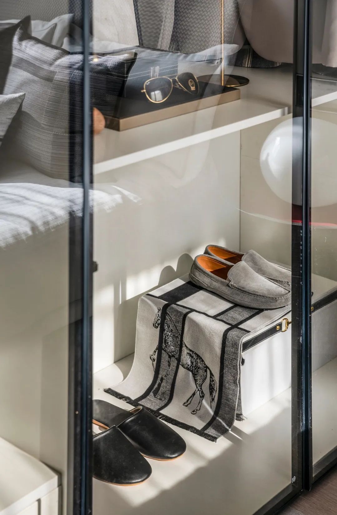 安庆弘阳广场样板间 | 现代简约中的法式浪漫与艺术奇思-33