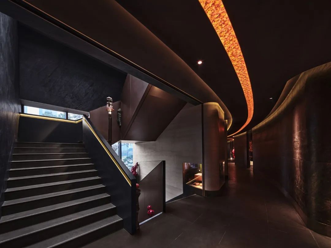 2023 年最新高端餐饮空间设计盛宴-12