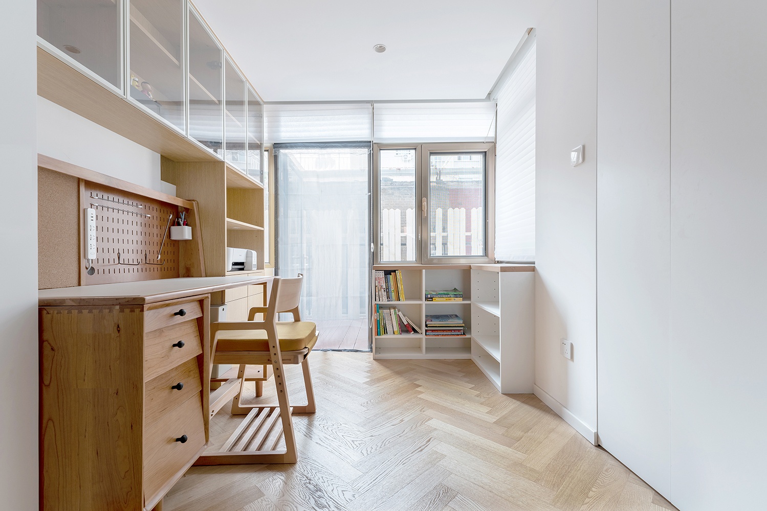 【久栖设计】利用曲线+原木，38㎡小户型爆改两居还能这么有乐趣。-3