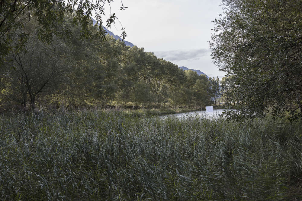 瓦利斯三年展

注：Triennale常见指三年展，Valis不太明确其具体含义，如果它是特定人名、地名、品牌名等，需结合具体背景确定更合适的译法，这里暂按字面音译处理 丨瑞士-21