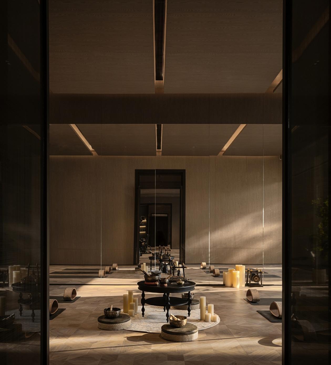 研质共设 · 重庆龙湖御湖境丨中国重庆丨室内设计为研质共设,建筑设计为ZEN正象设计,景观设计为UMS里表都会-49