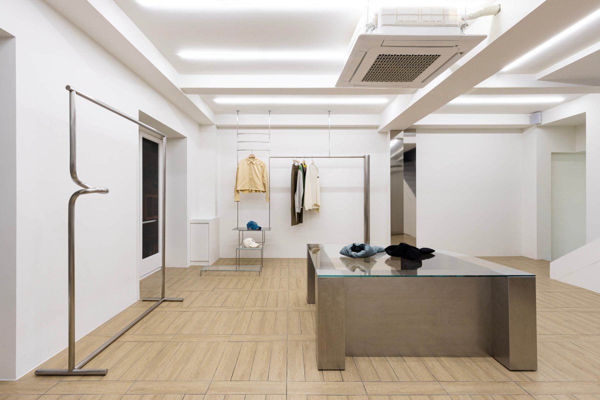 Blur Flagship Store_files丨Studio Unravels-3