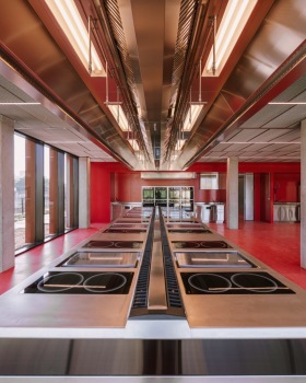 “美食开放生态系统”，西班牙 / BIG