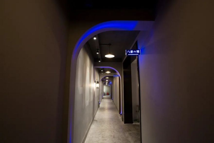 穿越时空的赛博朋克剧本杀馆·连云港 ERROR·404丨中国连云港丨点度空间设计-31