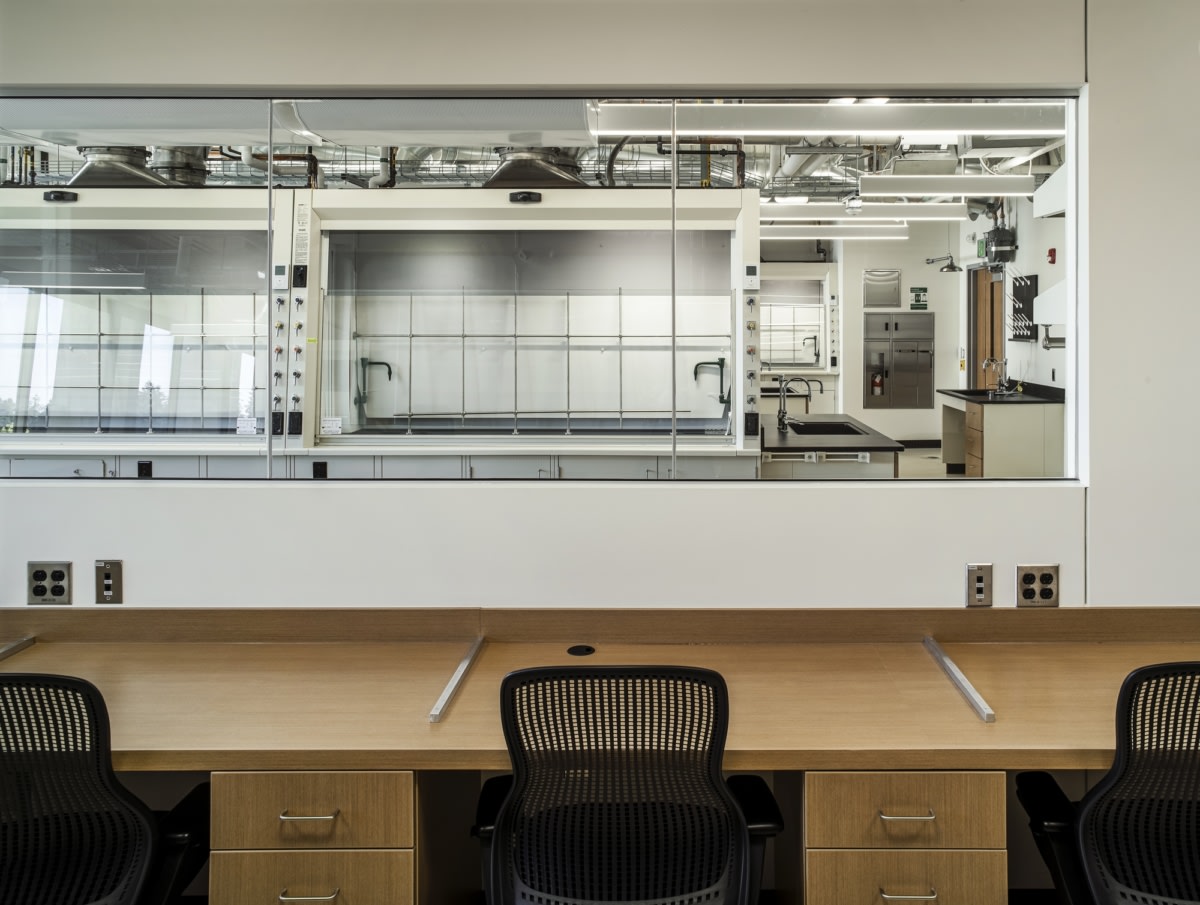 俄勒冈大学 Klamath Hall 合成化学实验室翻新丨美国尤金丨TVA Architects-14