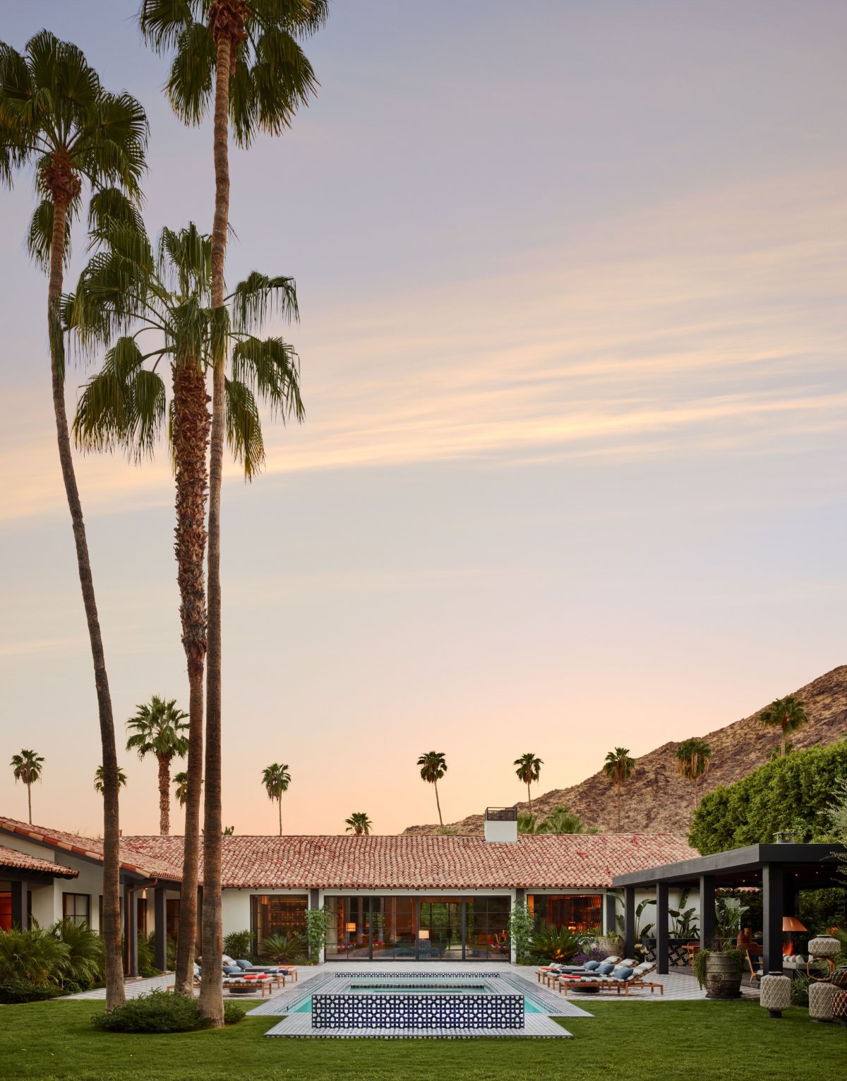 加州 Palm Springs 西班牙复兴风格住宅丨Lucas Interior 公司-12