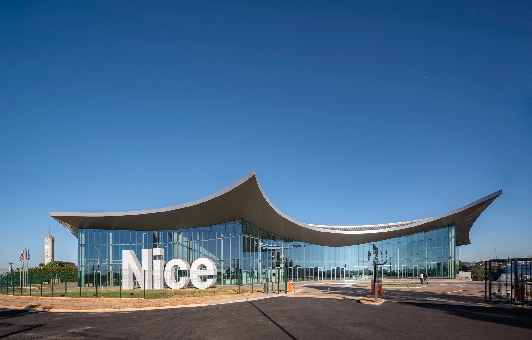 Nice集团巴西总部 / MC A建筑事务所-3