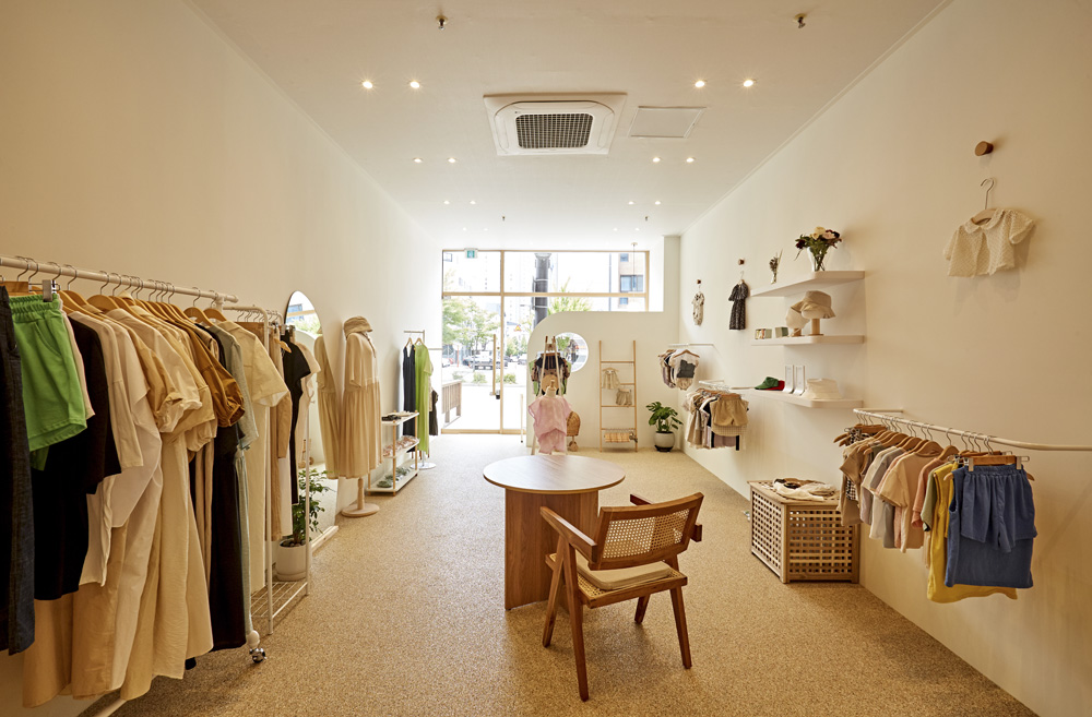 温馨亲子空间 | 13 坪家居卖场设计-7