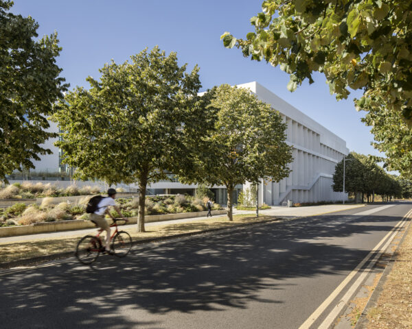 Ray Dolby Centre, Cavendish Laboratory, University of Cambridge | Jestico + Whiles-30