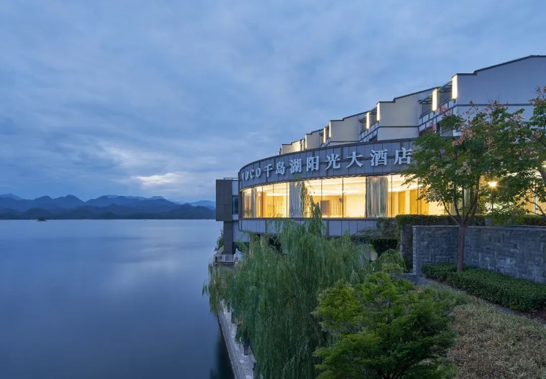 千岛湖阳光大酒店改造项目丨中国浙江丨中国美术学院风景建筑设计研究总院有限公司—第三综合设计研究院-7