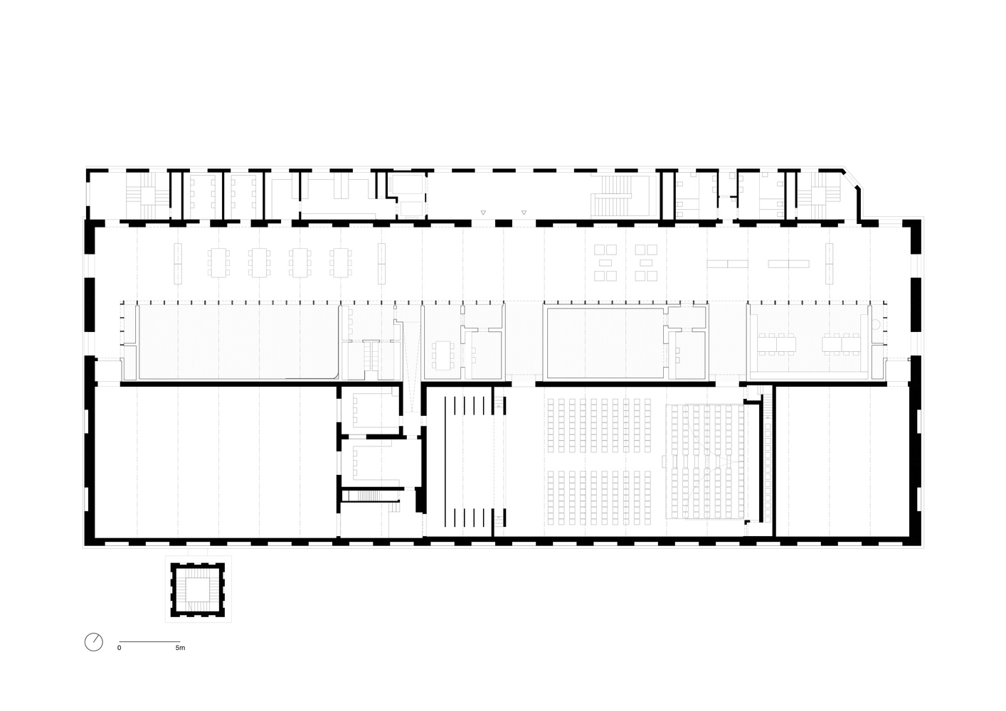 埃马夫·坎巴特略-24