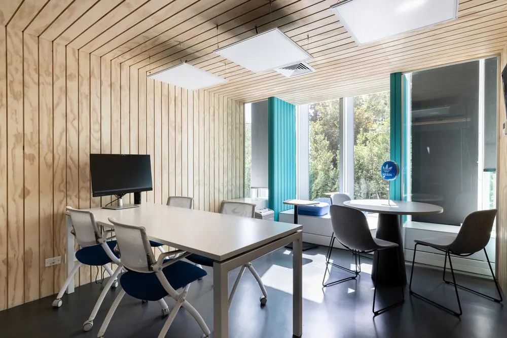 智利 Adidas 阿迪达斯办公空间丨智利圣地亚哥丨BAUER projects 设计团队-28