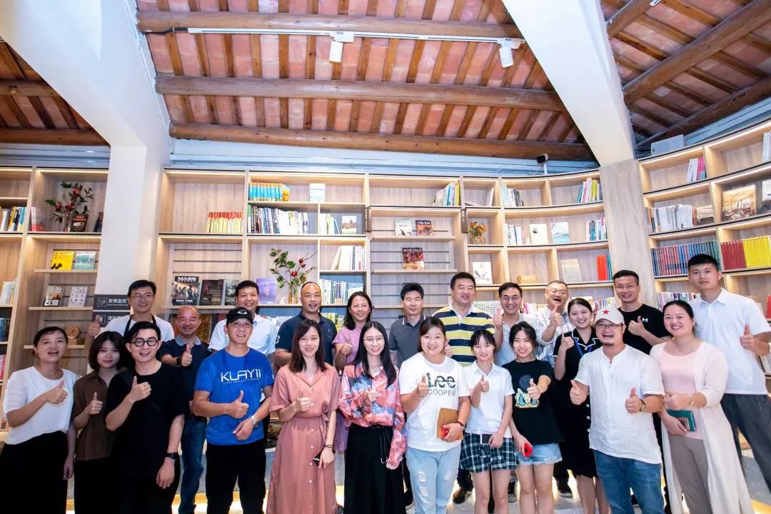 一座堪比美学馆的书店，深圳首家方所落户大鹏！-29