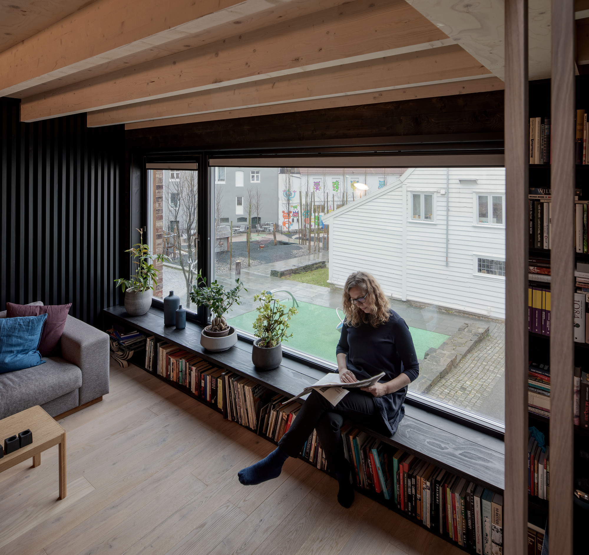 挪威海滨小镇的木质生活 | ABC Street House-7