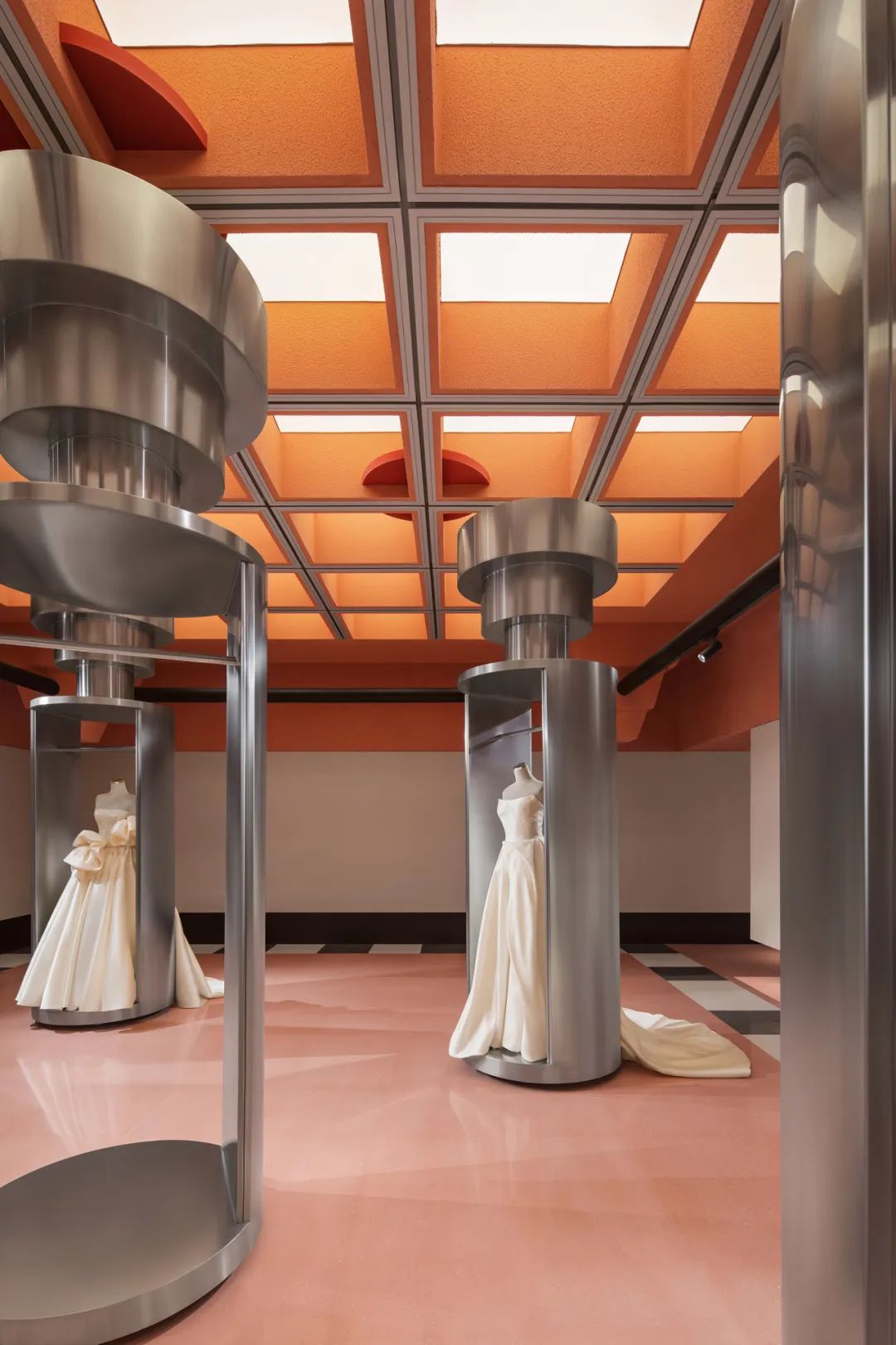 唯惜 LE'PRECIOUS 婚纱郑州双店丨中国郑州丨SALONE DEL SALON|得德设计-53