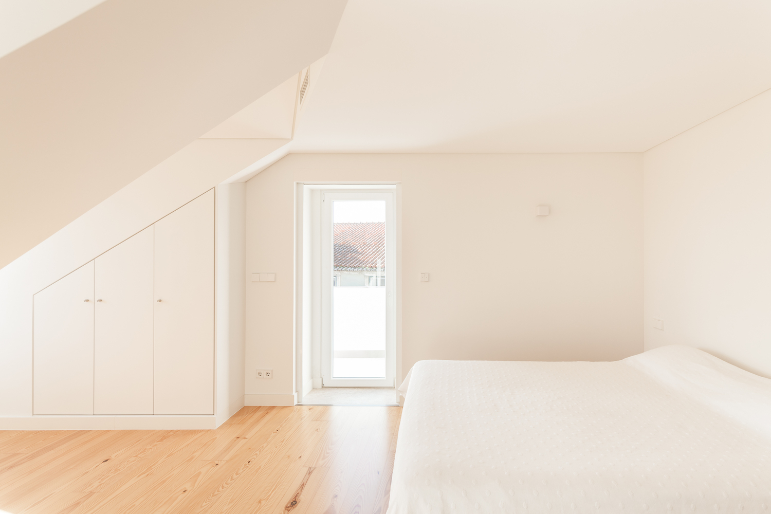 里斯本塔帕达教堂旁现代家庭住宅-58