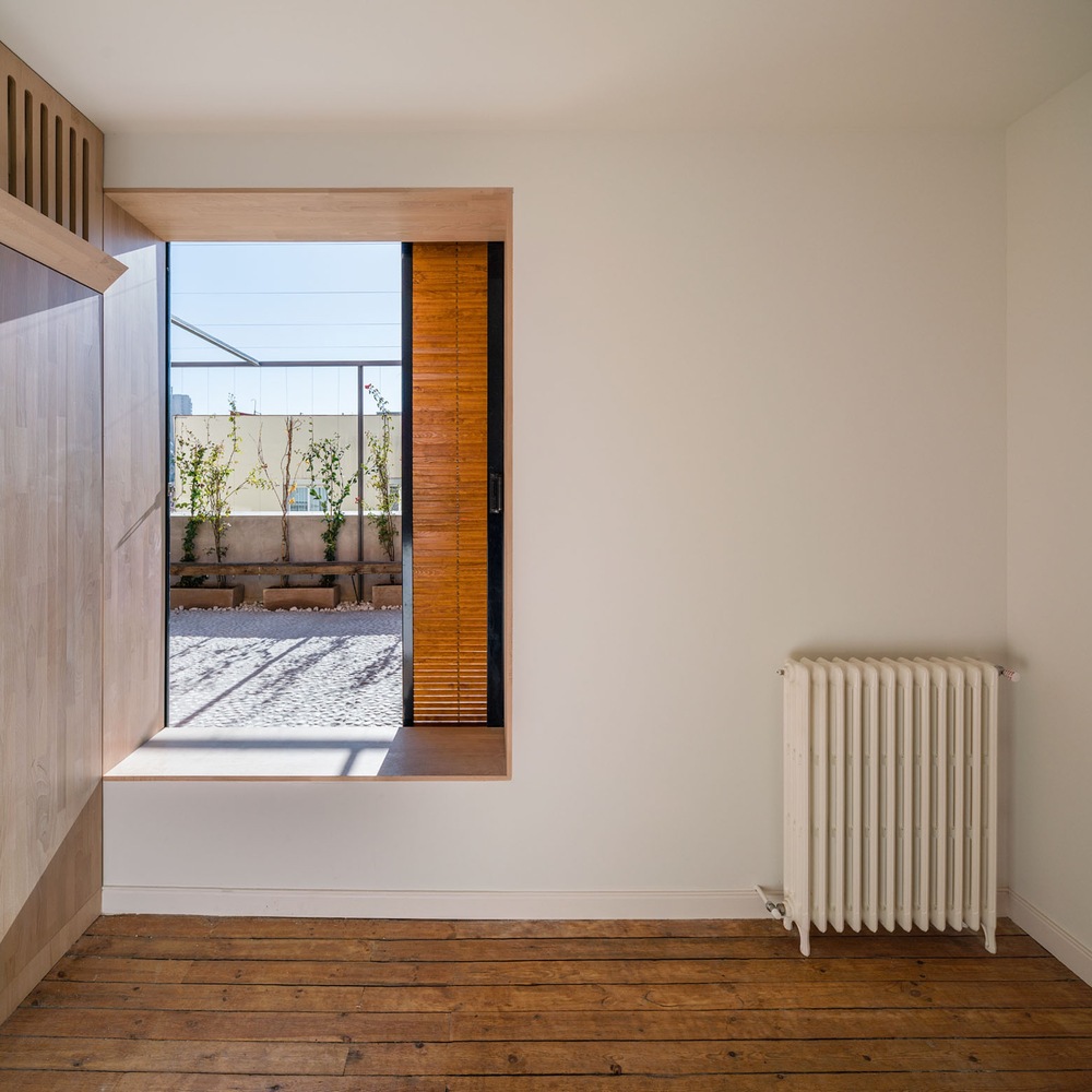 马德里阁楼的奇幻空间-40