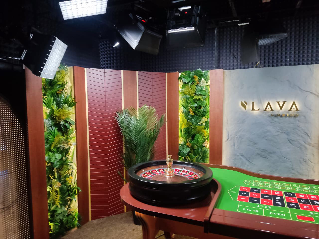 Brazilian Roulette VIP Room | Exclusive Casino Interior-10