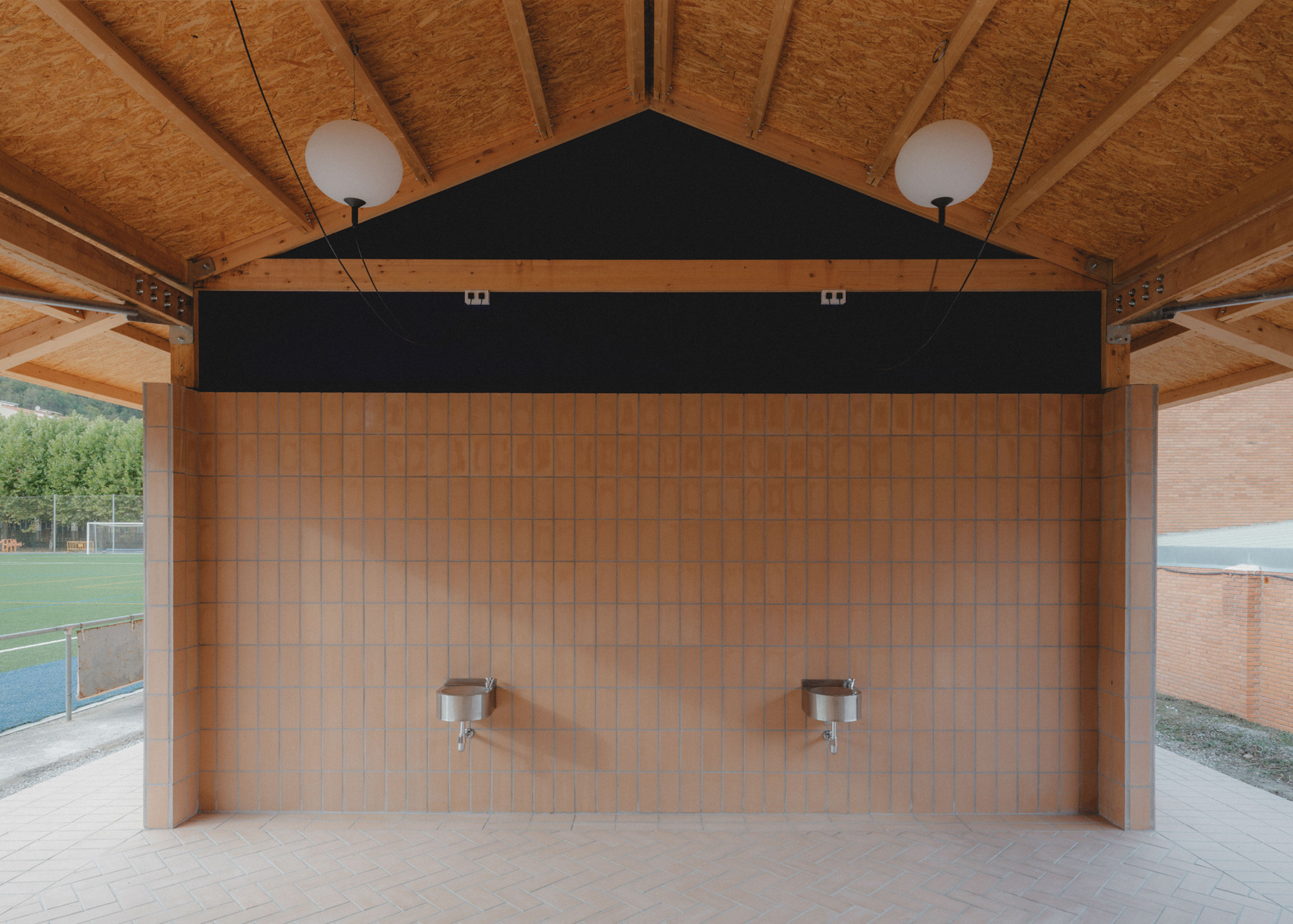 Ripoll - Changing Rooms and a Multi-Purpose Hall / MH.AP Studio + Sergi Serrat-30