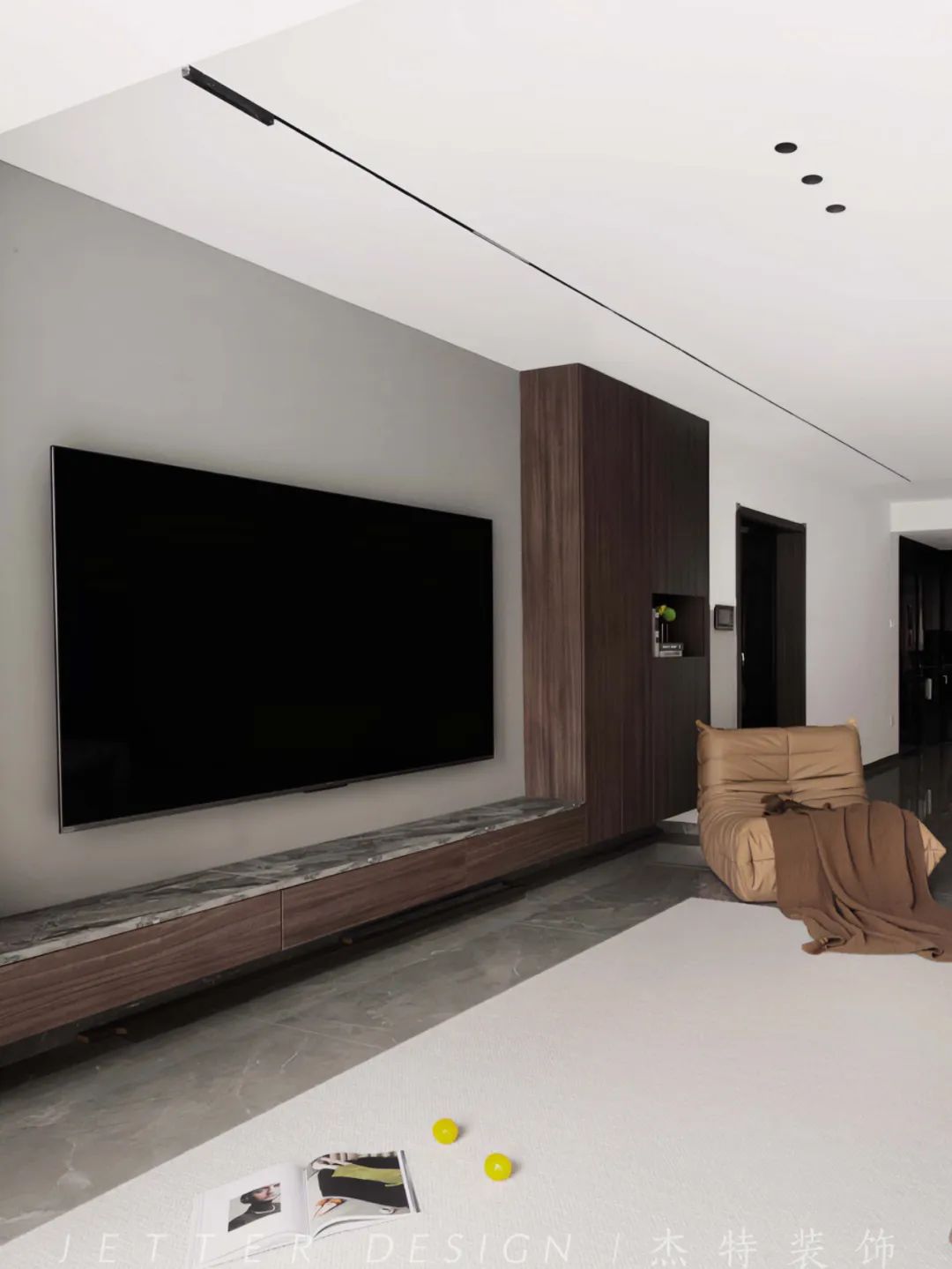 三代同堂的现代简约家居设计-11