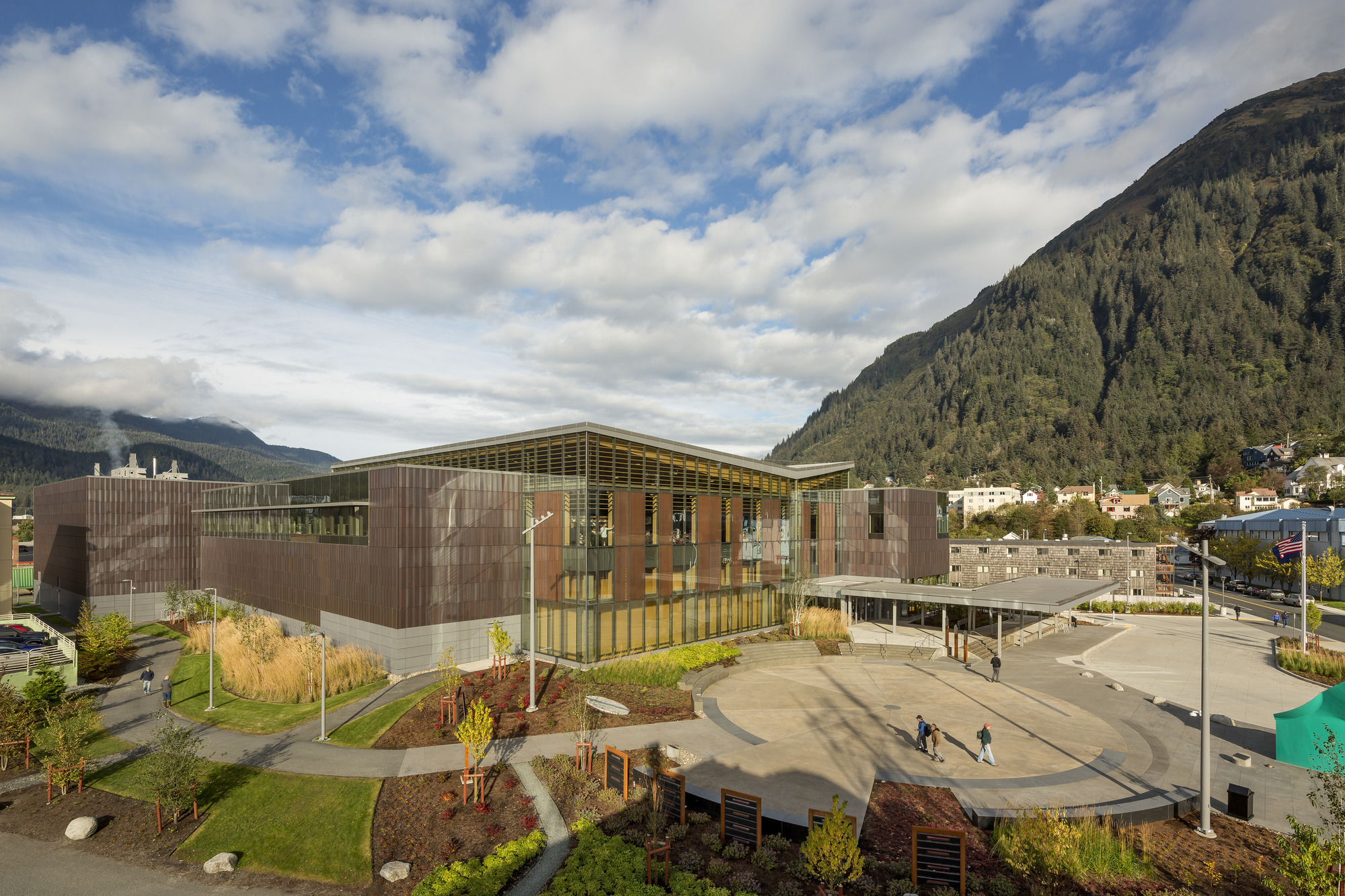 Alaska State Library Archives Museum / Hacker Architects-26