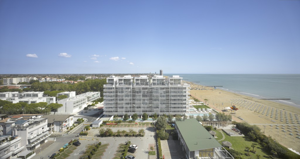 Jesolo Lido Condominium  Richard Meier-4