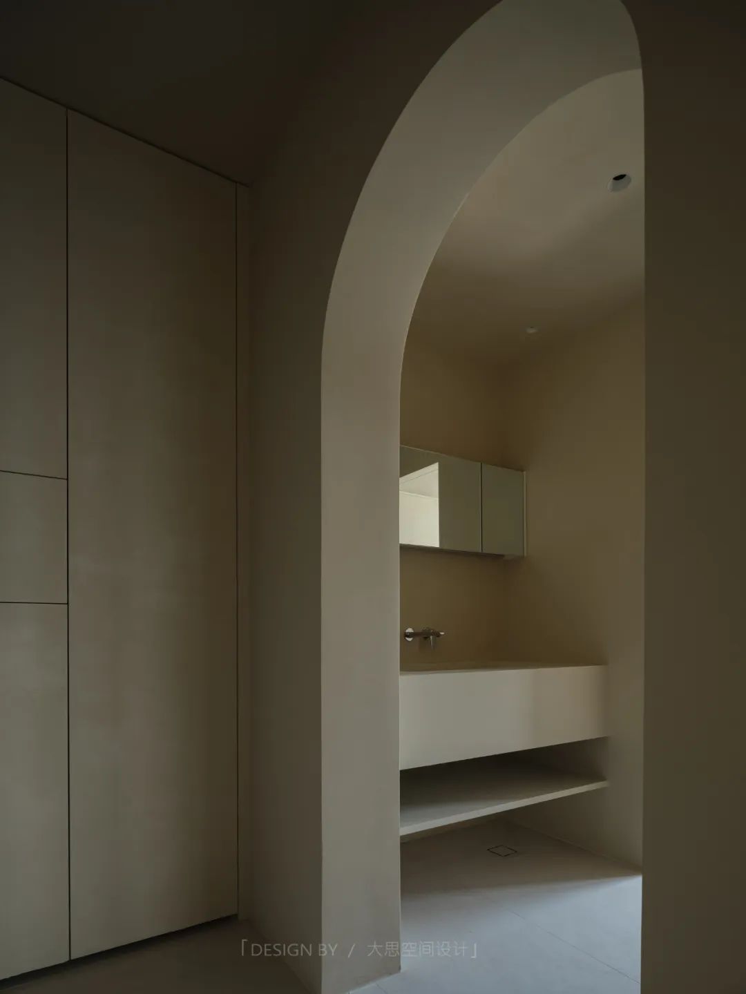 暖黄色宁静住宅丨中国武汉丨大思-48