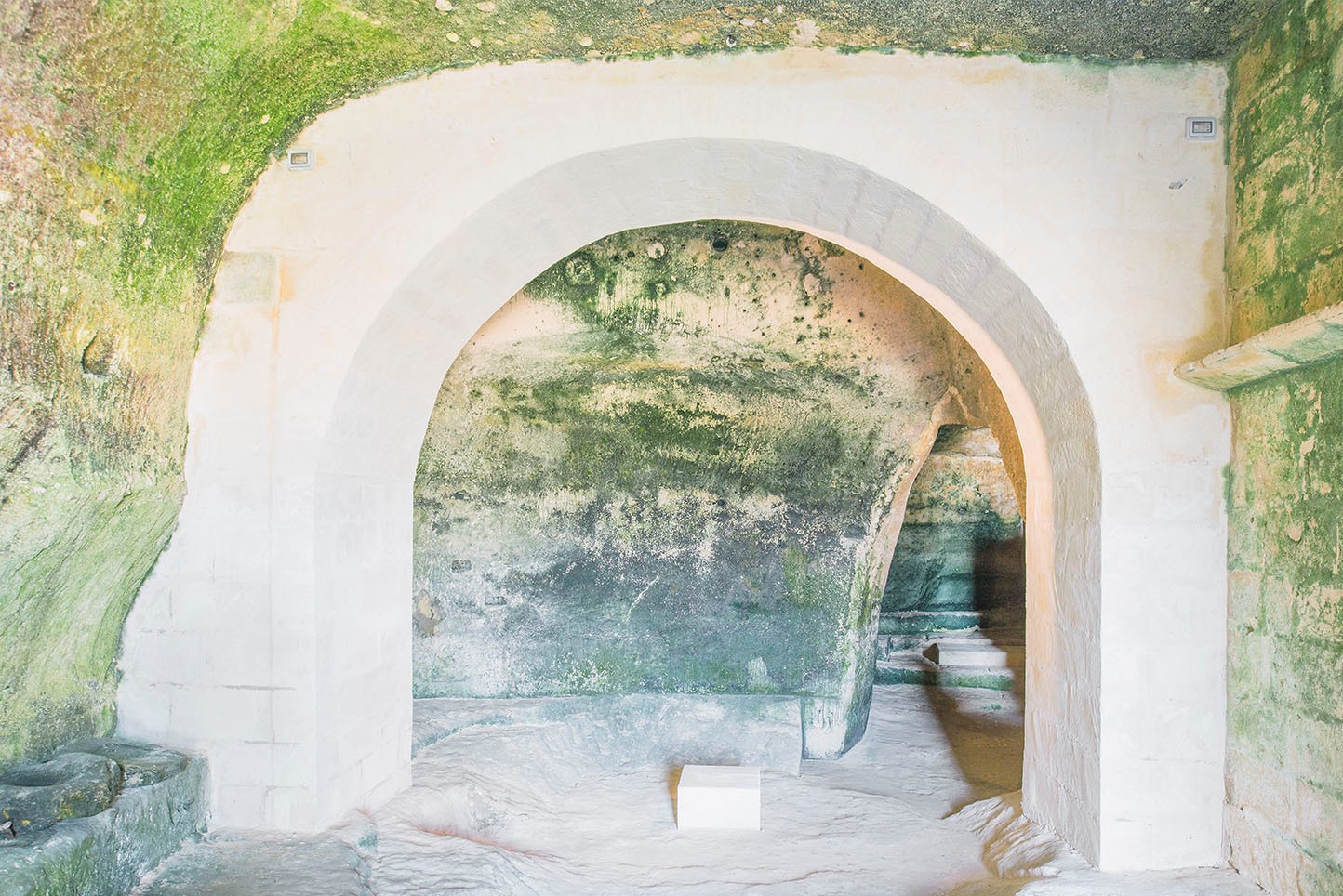 地下洞穴之城“马泰拉”的历史，从地下贫民窟到欧洲文化之都-28