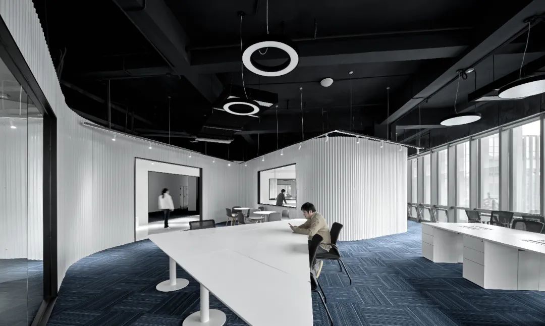 重庆消费品研究院办公室丨中国重庆丨杭州植田建筑室内设计工作室-4