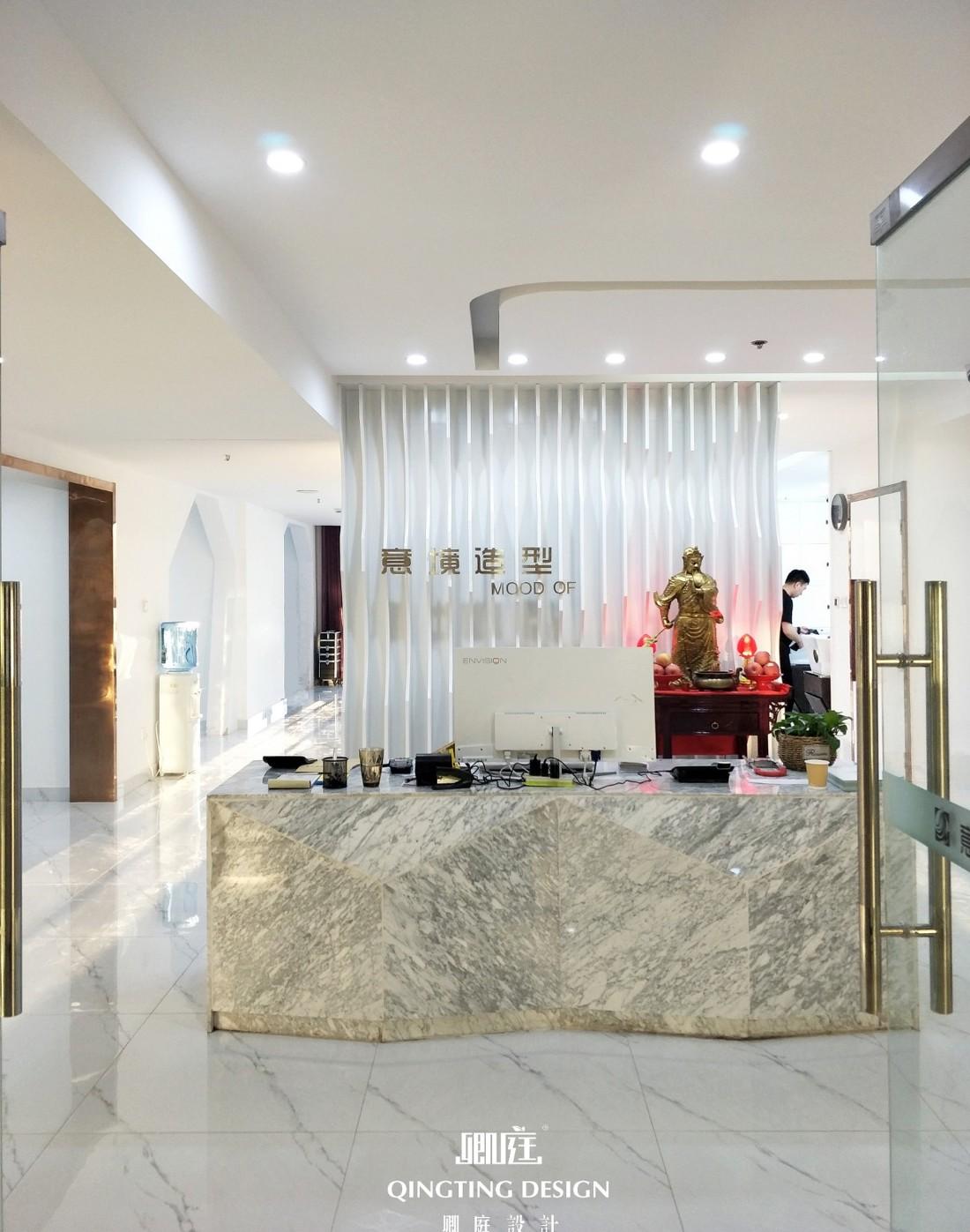 
极简，留白，既美。 -0