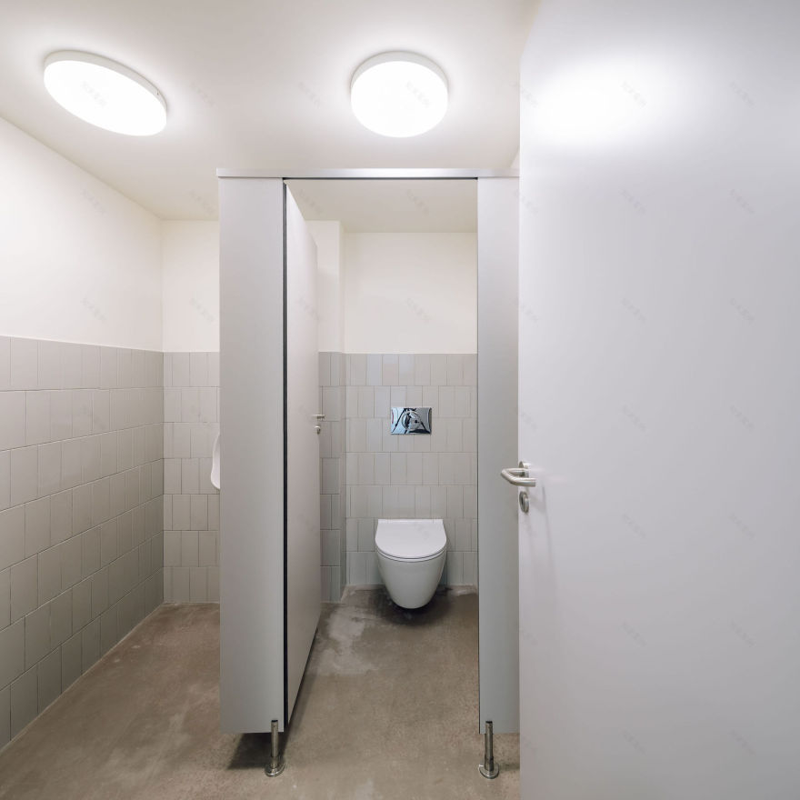 Cais do Tojo Building / LADO Arquitectura e Design-42